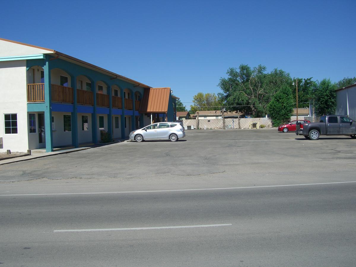 La Hacienda Inn Artesia Exteriör bild
