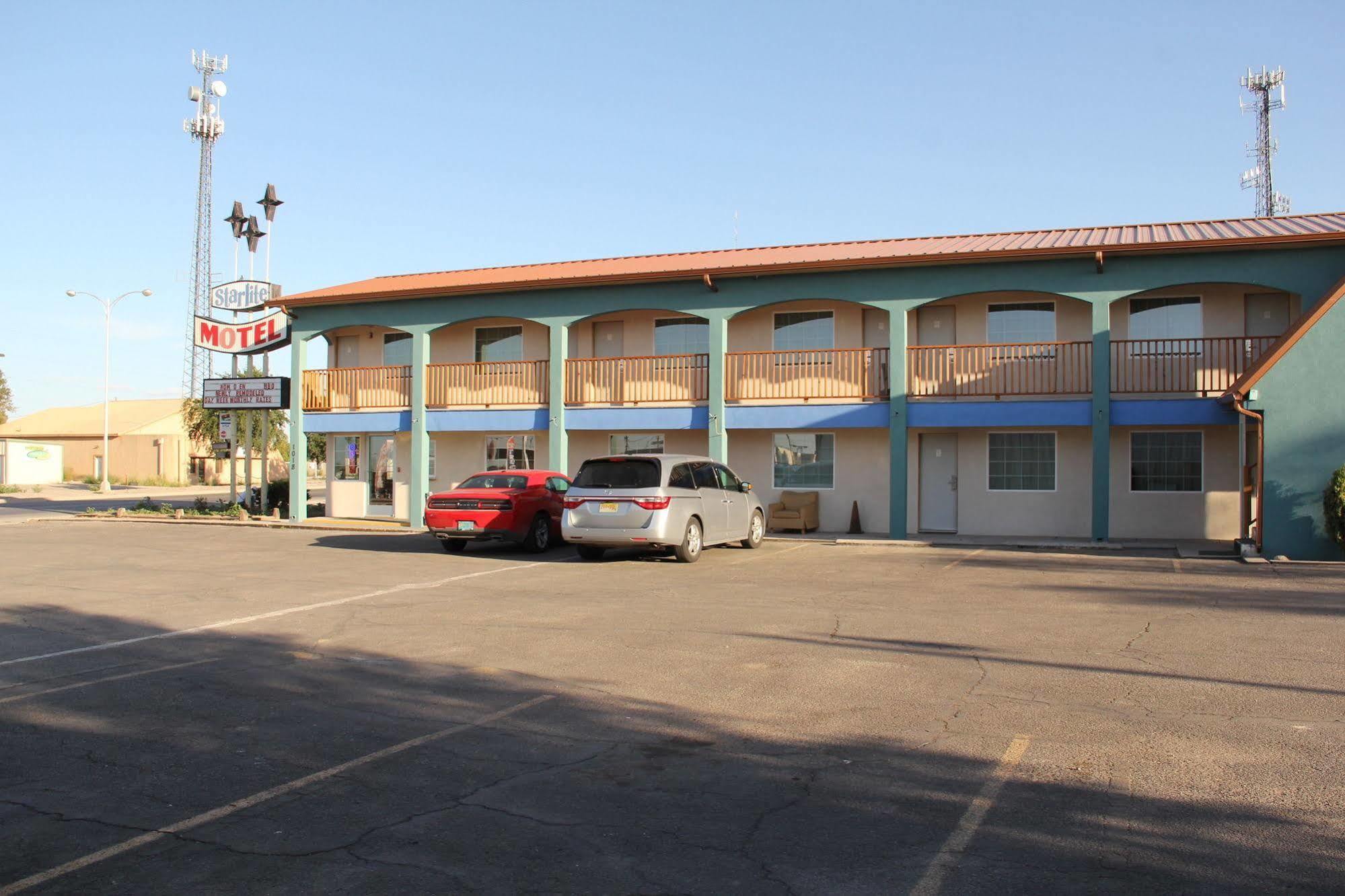 La Hacienda Inn Artesia Exteriör bild